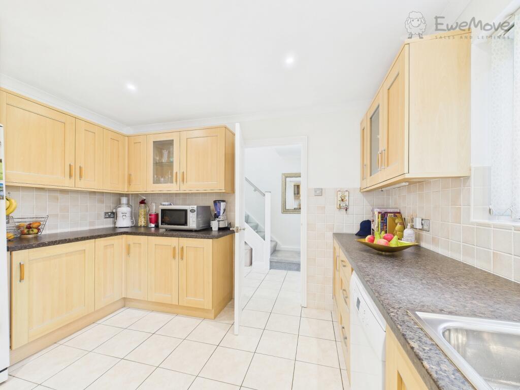 CAM03640G0-PR0054-STILL007