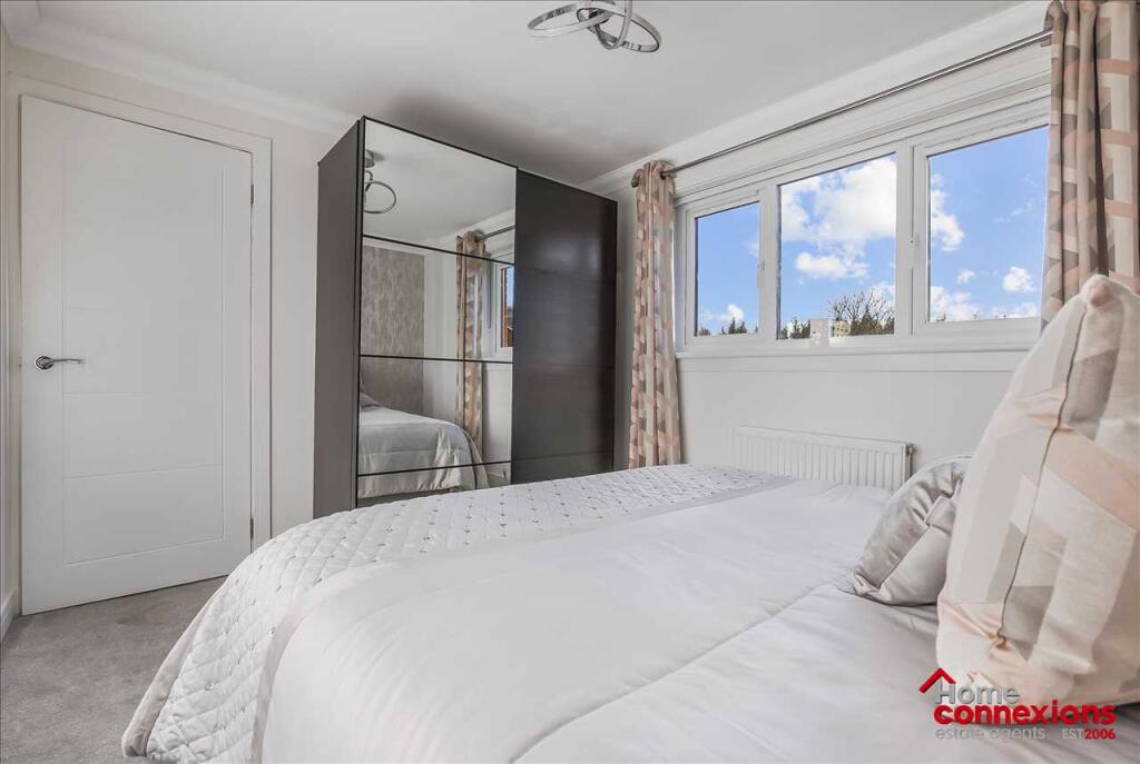 Bedroom Two (2)