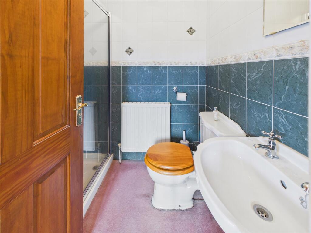 En-suite Shower Room