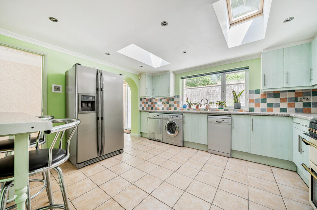 8-681e0aac6e112-1...