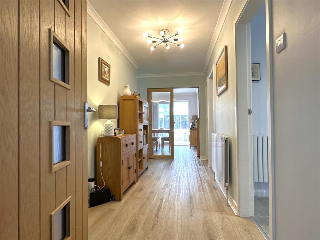 Inviting Reception Hall 486