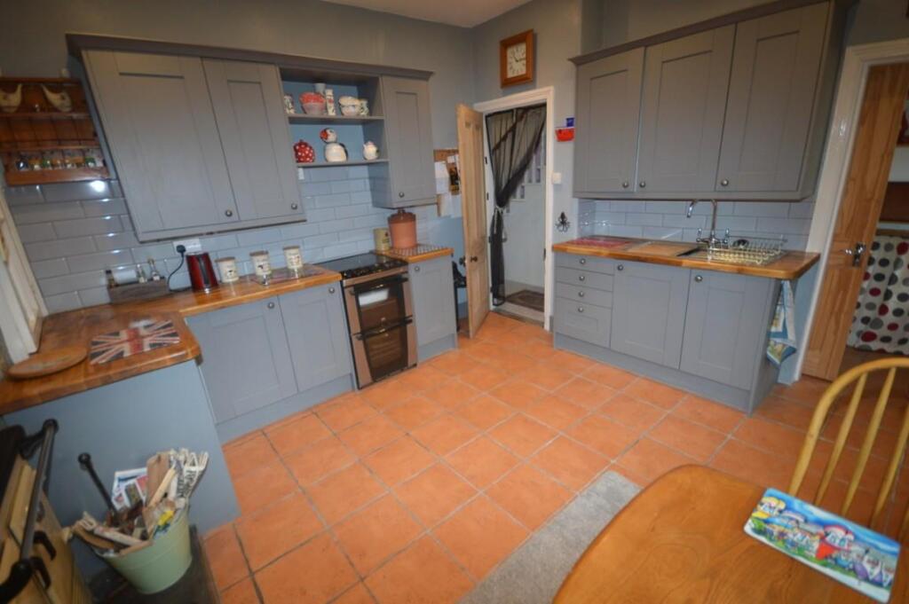 DSC_0051 (Medium).JPG