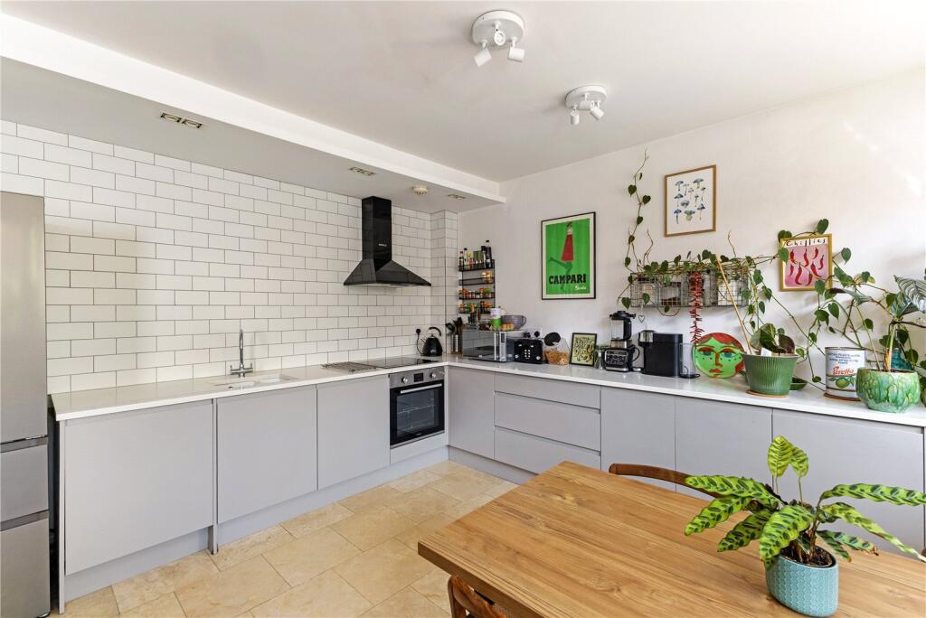 Reception/Kitchen