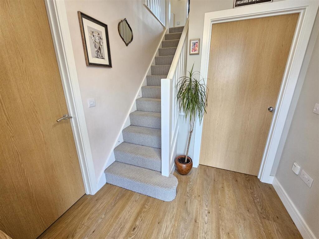 Entrance Hall.jpg