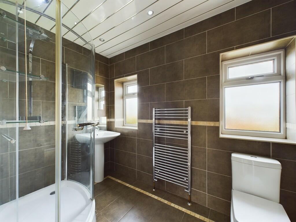 CAM02060G0-PR0167...