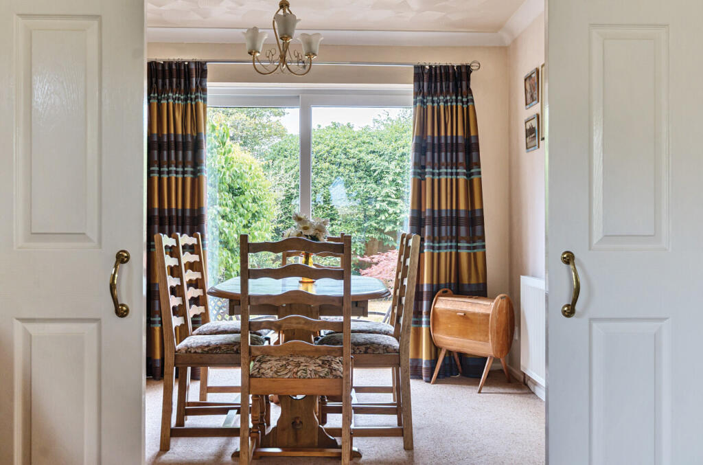 1324926-8-68764f4...