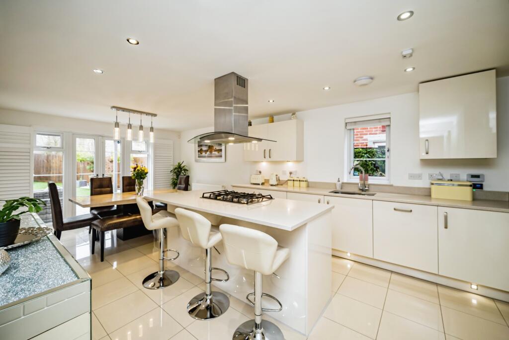 Kitchen/Family Room