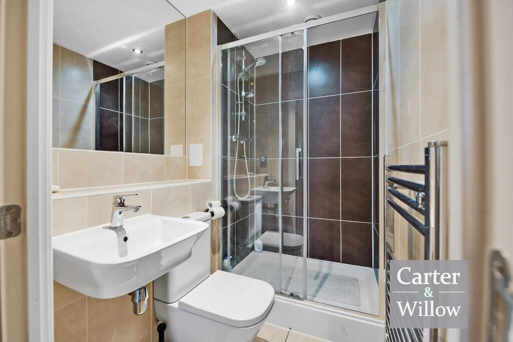 En suite shower room