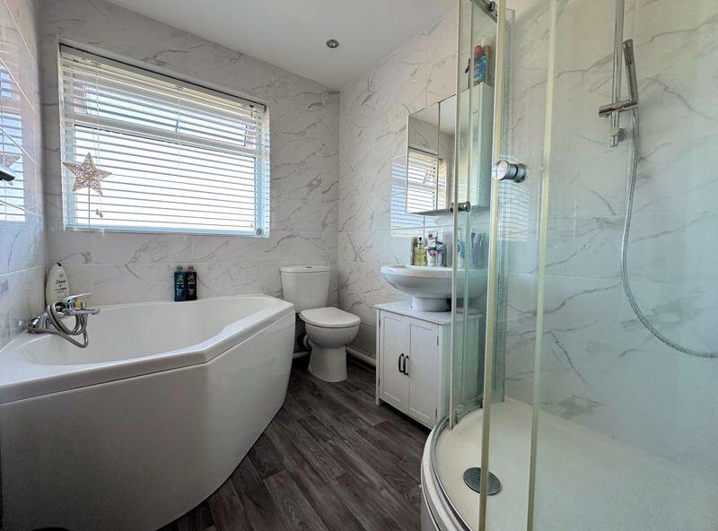 Bath &amp; Shower Room