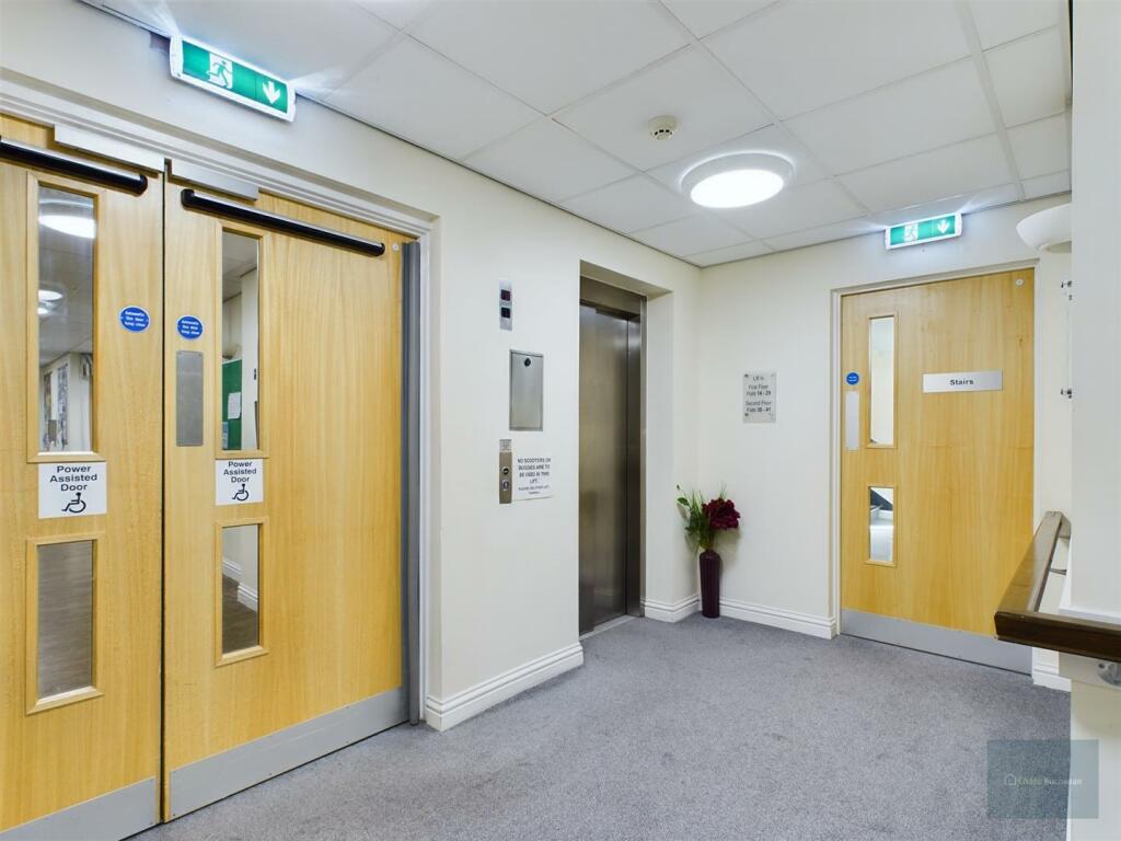 CAM02540G0-PR0075-ST