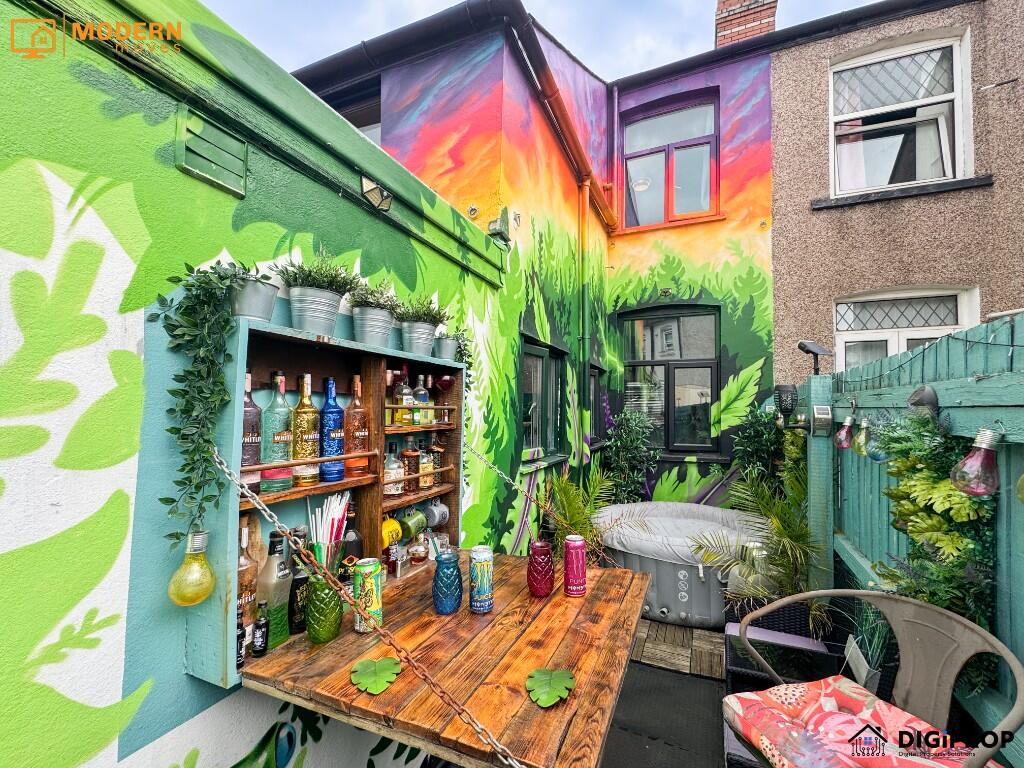 bar area in garden