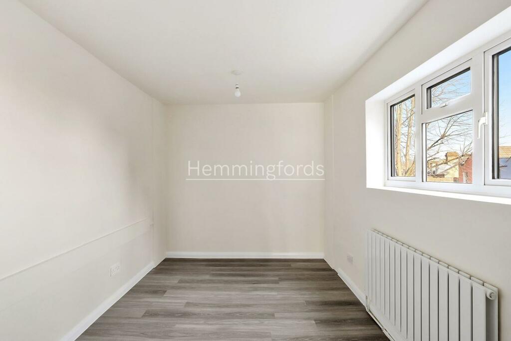 68A Crouch End Hill - xTii9JwCViYGdat9SRNp.jpg