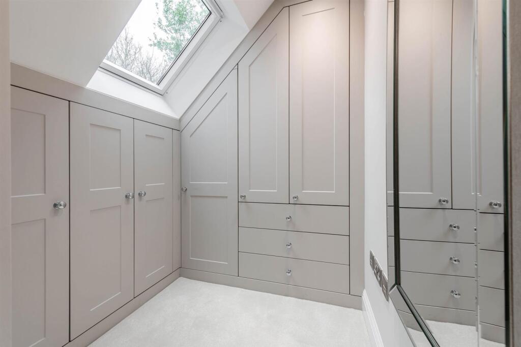 Dressing area