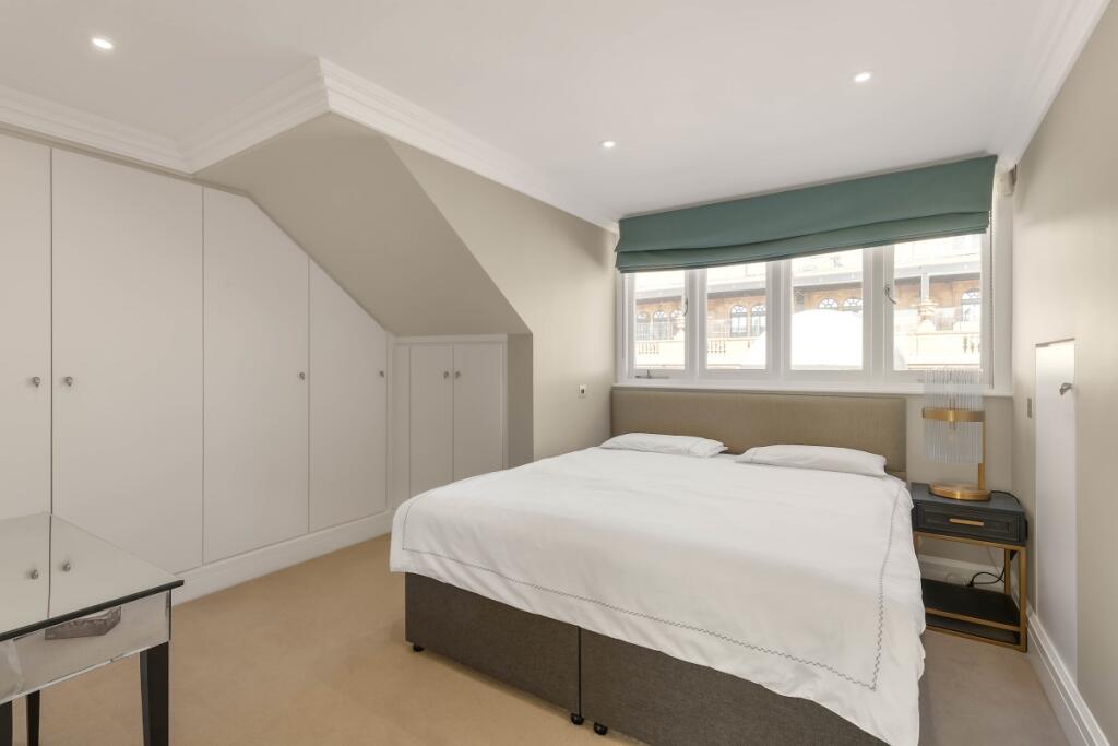 AWinship-9876-02-...