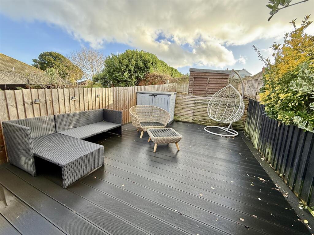 Rear Garden: