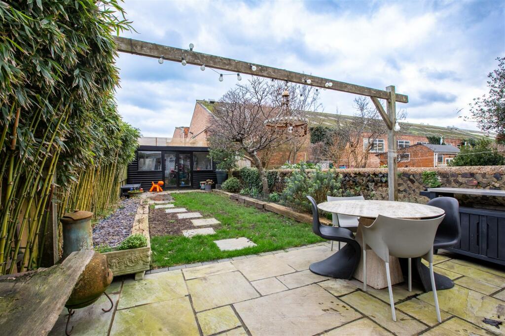 Garden.jpg