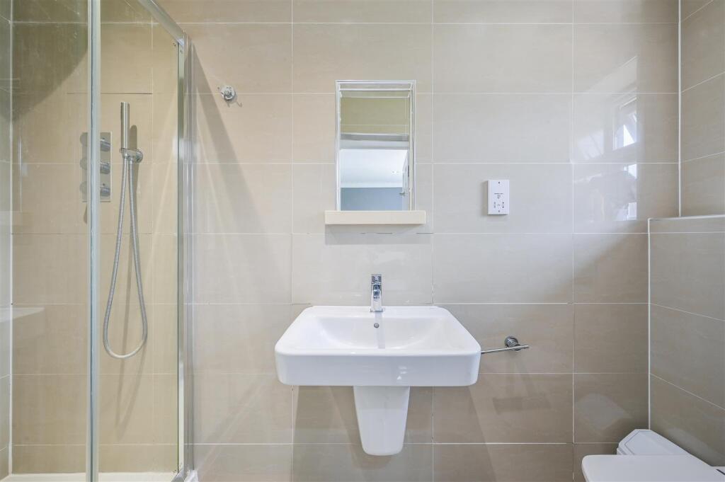 NORTH VIEW CRESCENT,  (15).jpg