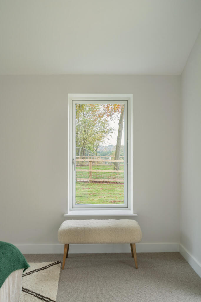 241102 - H05-THORNBOROUGH-PARK-71.jpg