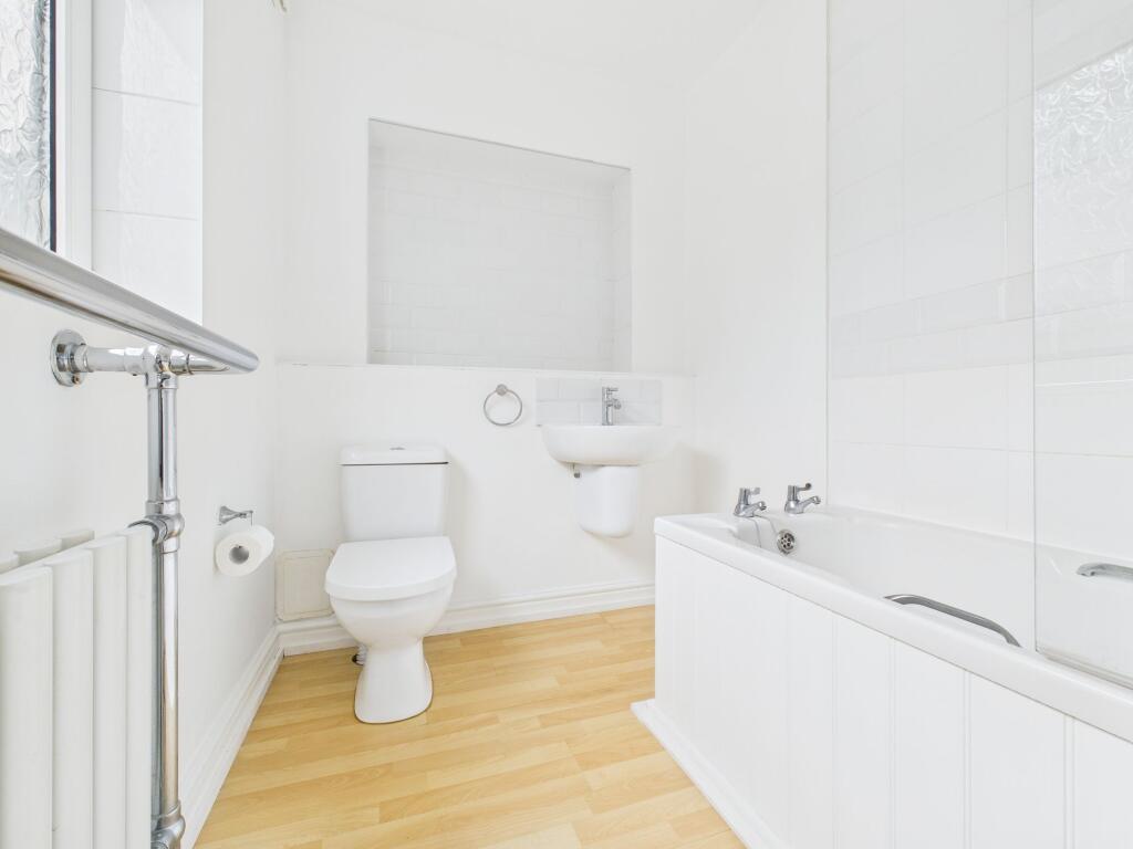 Ground Floor Bathroom