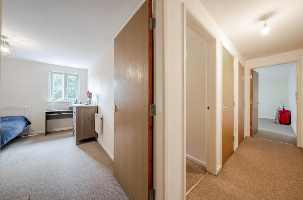 1361837-6-68e3aa5...