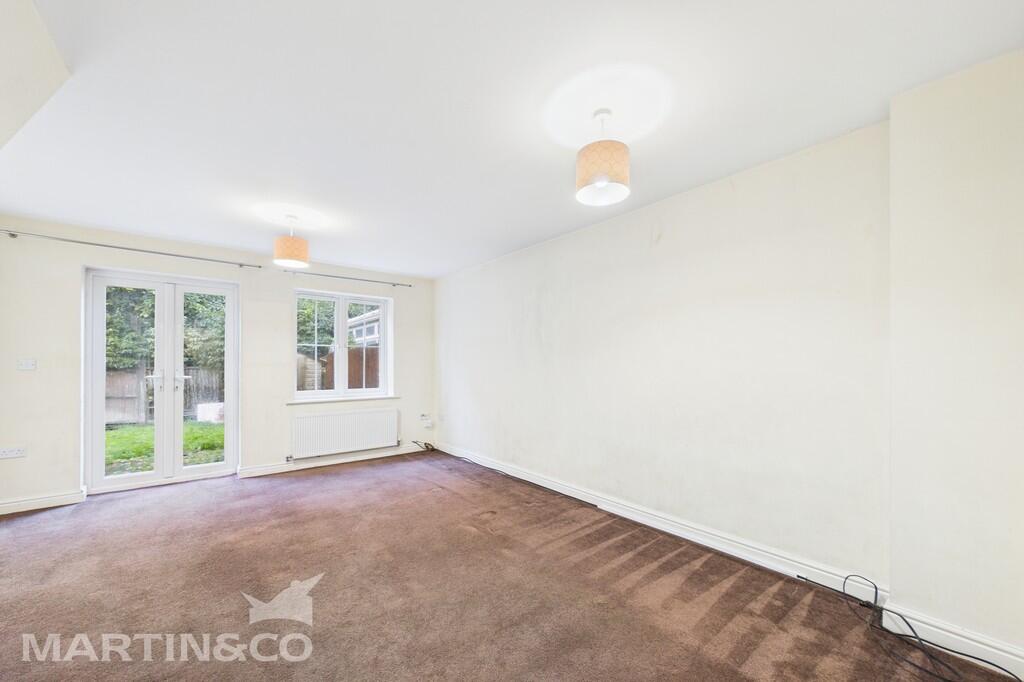 CAM01953G0-PR0114...