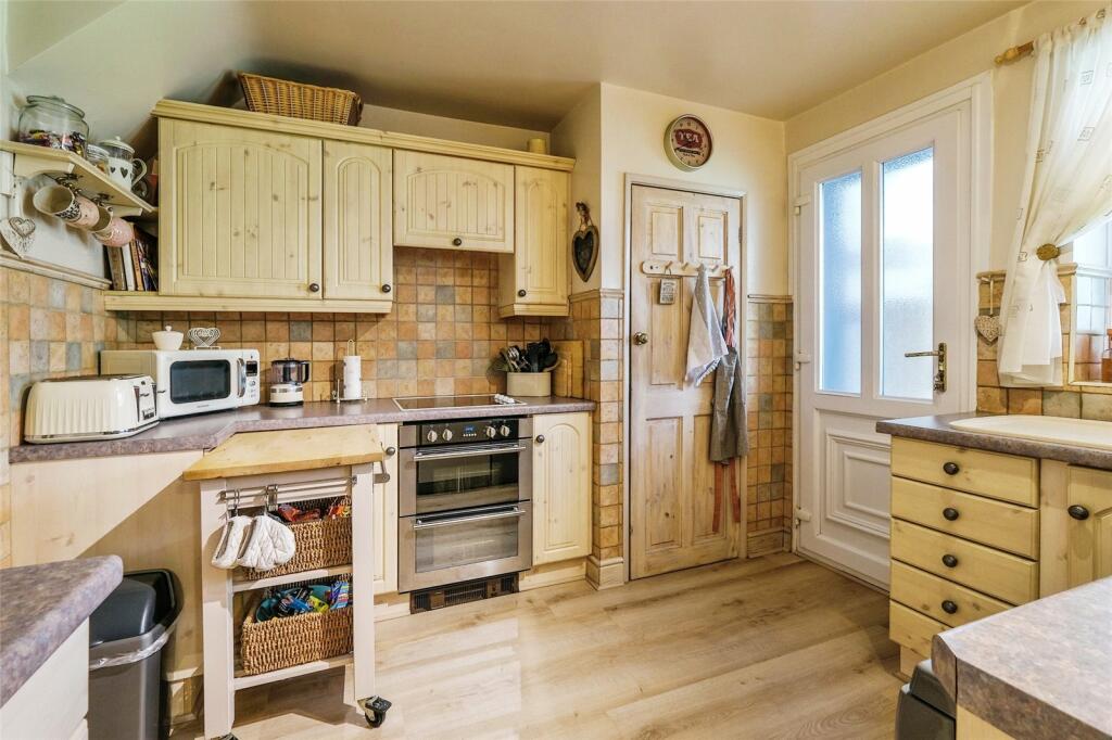 Fitted Kitchen