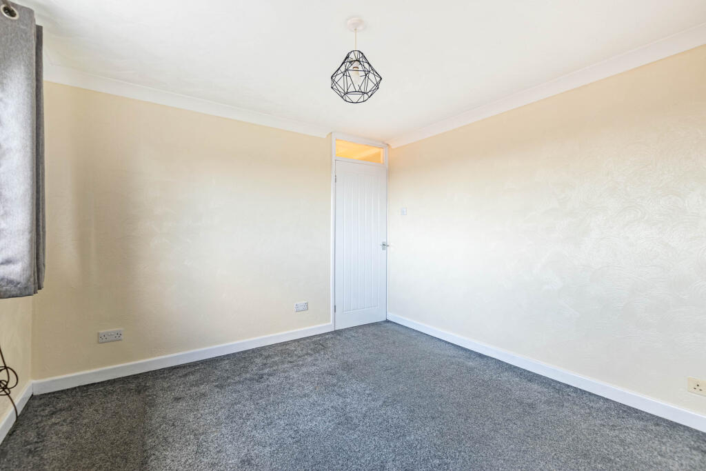 bedroom2b