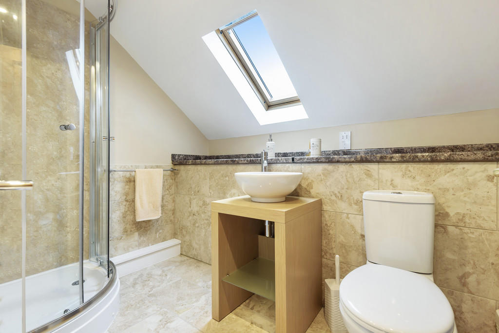 Ensuite Shower Ro...