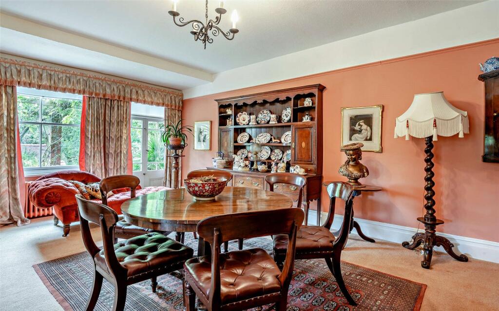Living/Dining Room