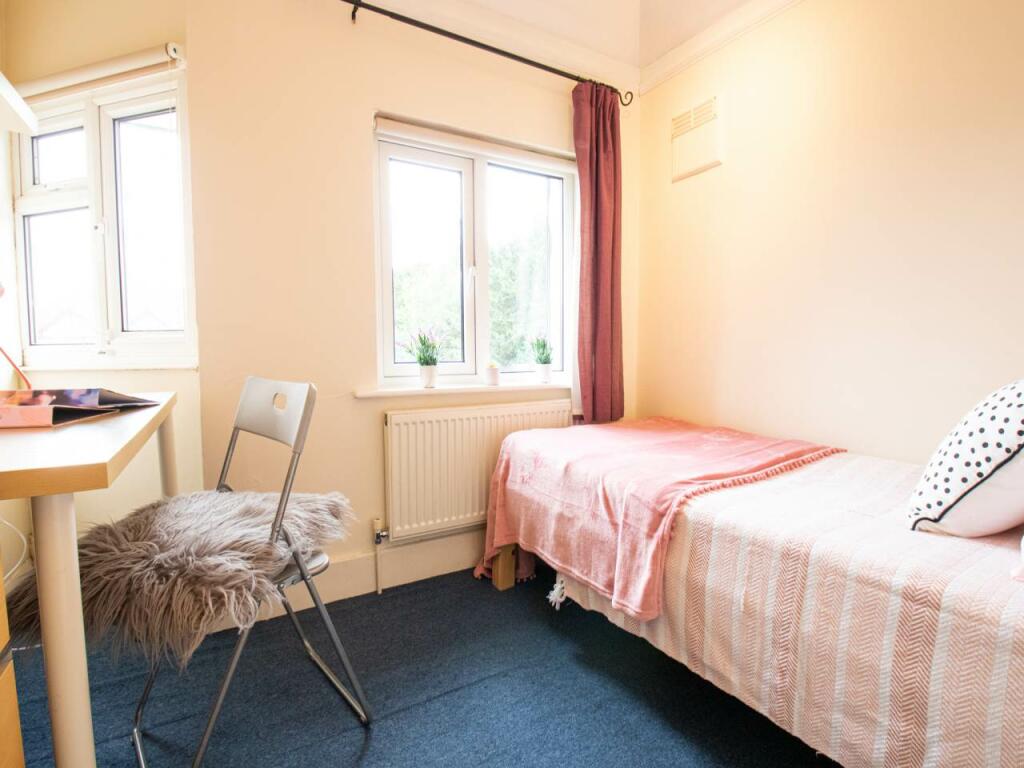 Bedroom 6