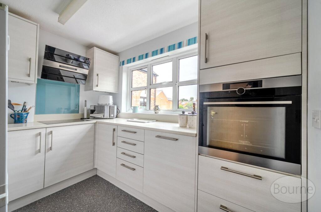 5fb0f1a9-eee5-49b...