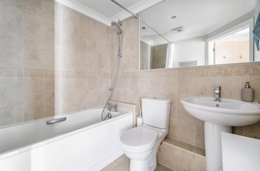 1313667-7-6867a99...