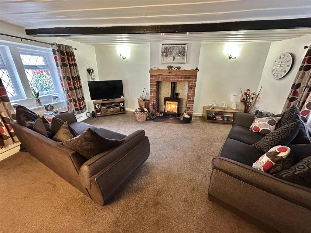 Lounge.jpg