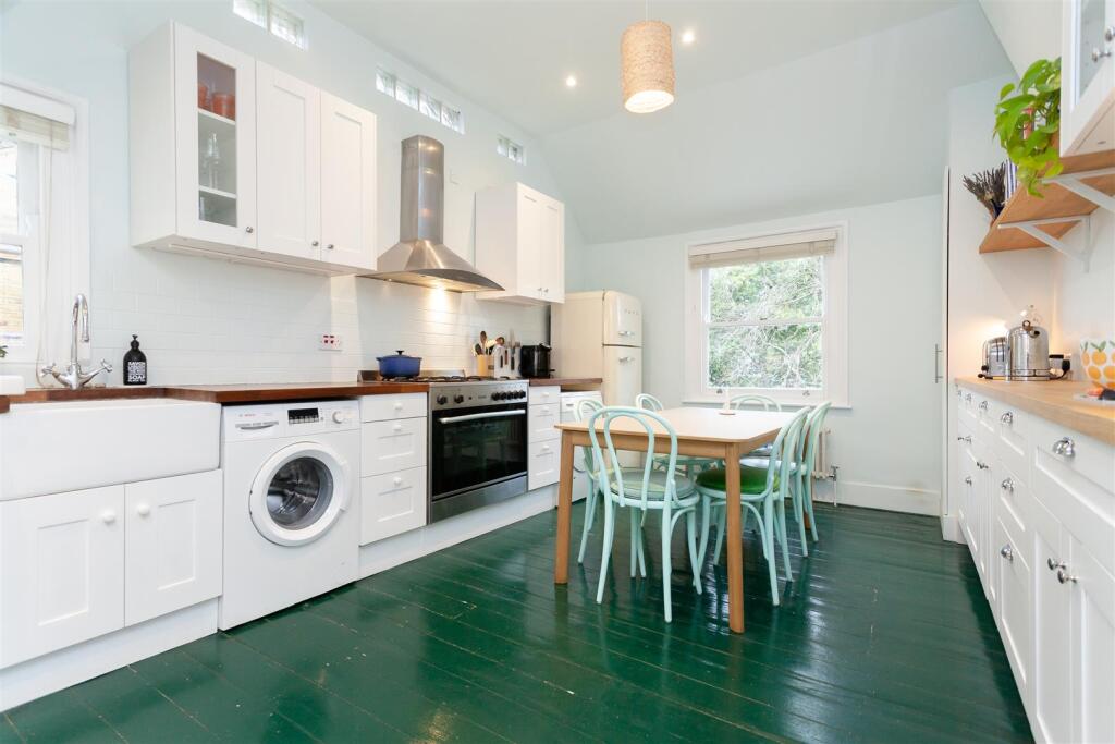 Forburg Road (17).jpg