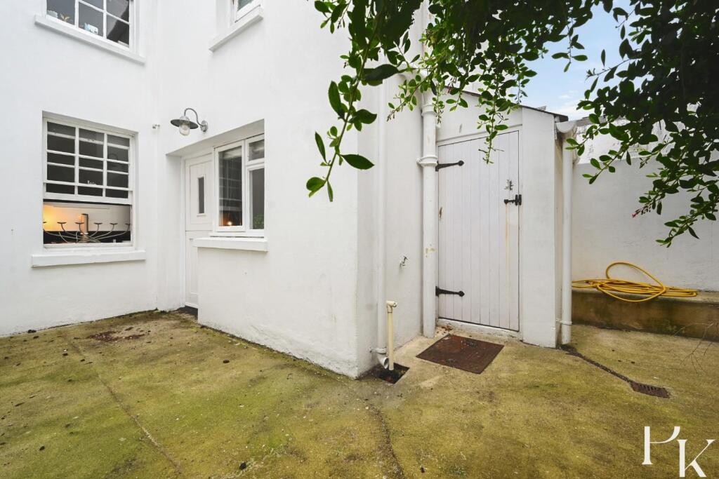 32-cheltenham-place-bn1 (7).jpg