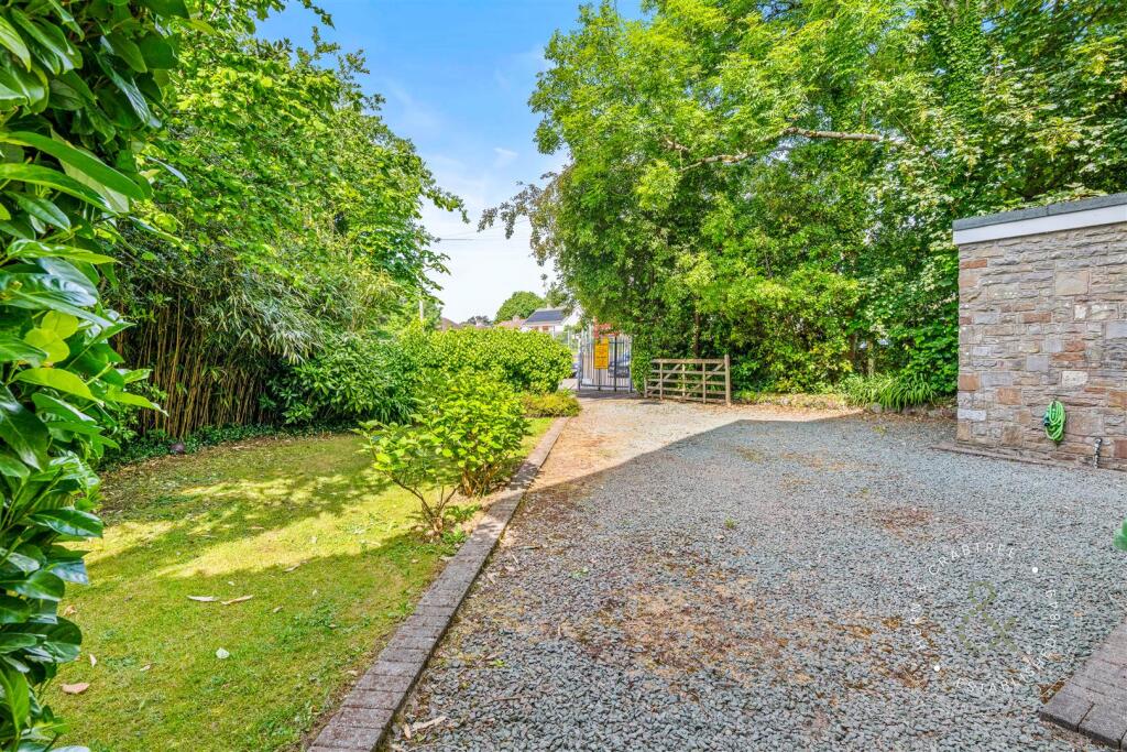 Hendre Close, Hern Crabtree (29).jpg