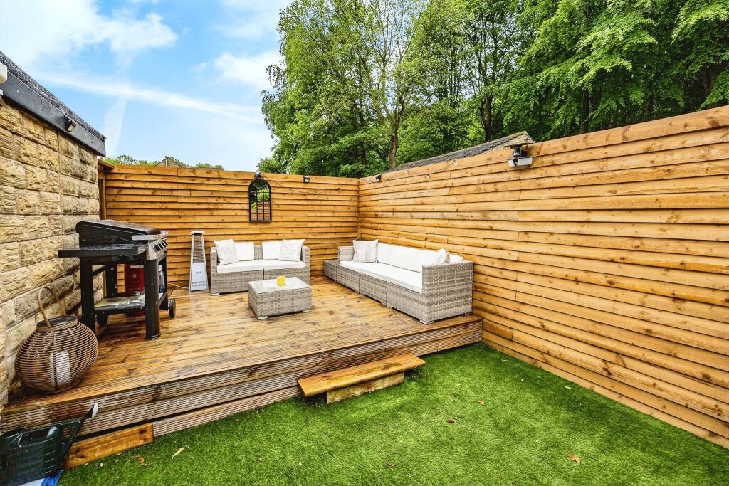 110nhrhudds-270525-17