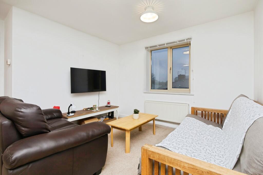 Kitchen/Living Room