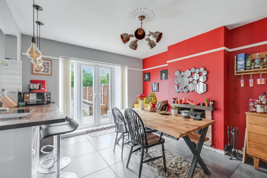 Kitchen Diner_3.jpeg