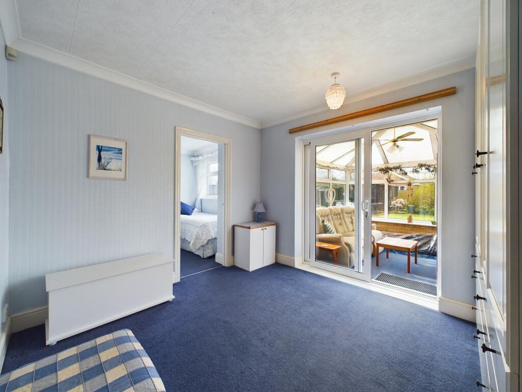 Bedroom/Optional Dining Room