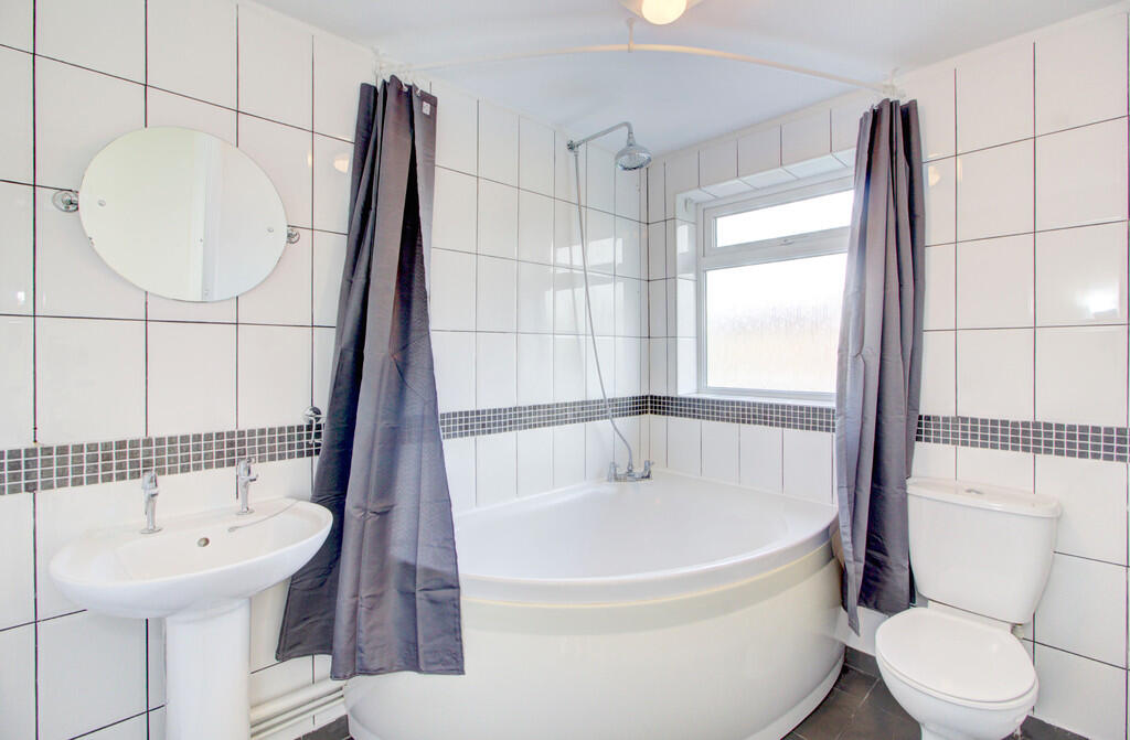 17 thames cres12