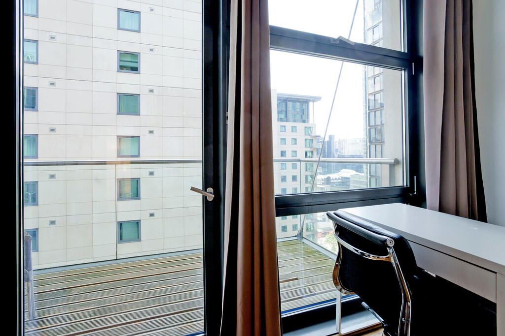 Discovery 114-407...