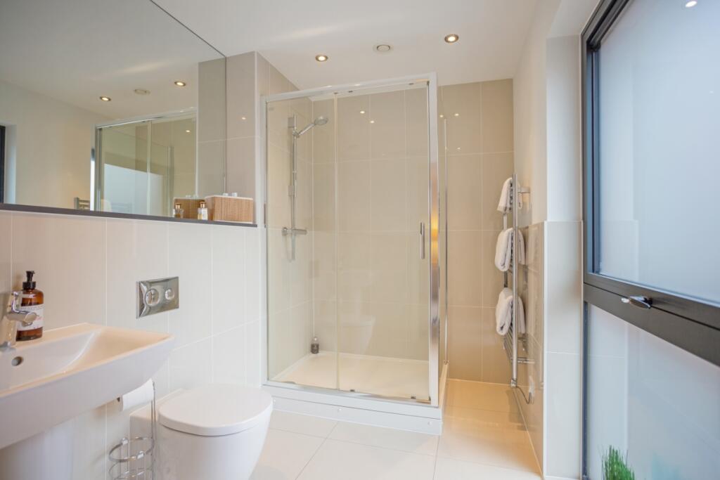 1 Cape Cross Hous...