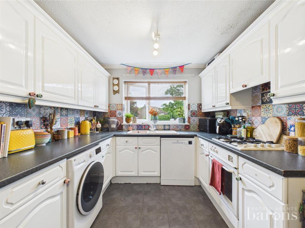 CAM05005G0-PR0084-STILL001 - Copy.jpg