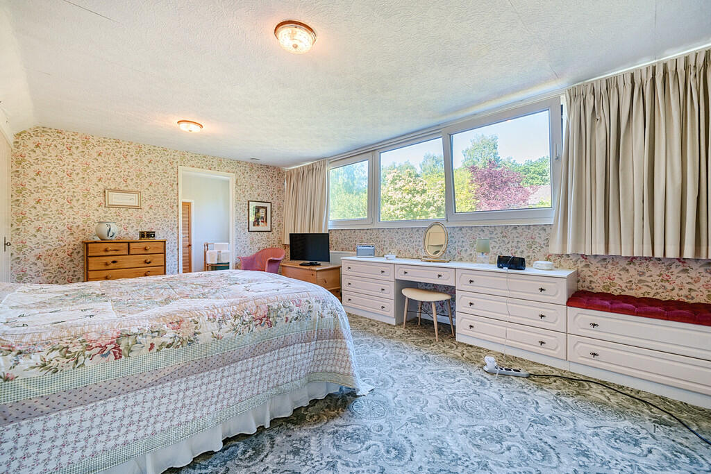 Bedroom 1 (upstai...