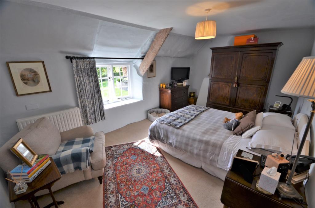Seddons - Crediton