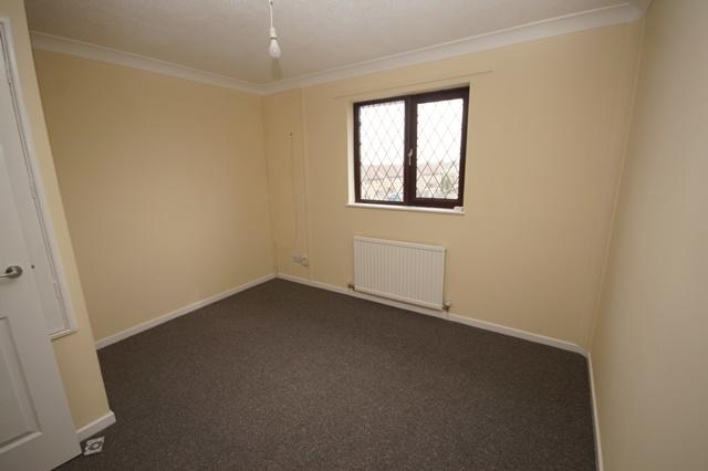 19 Glyn Simon Close