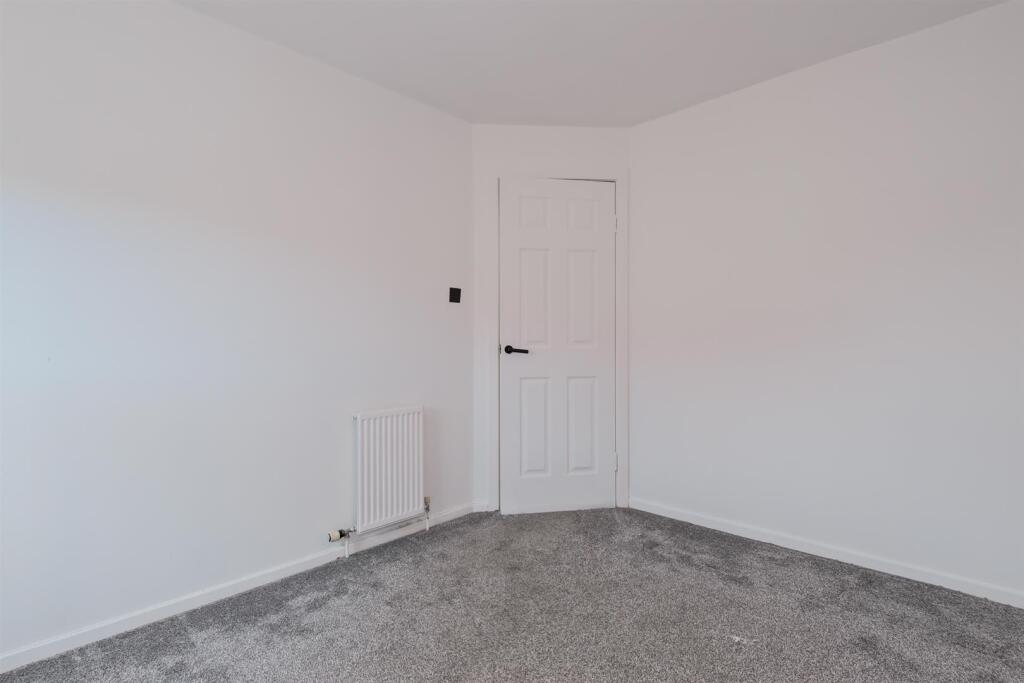 005-32 Cairn Court, Motherwell, ML1 1TD.jpg