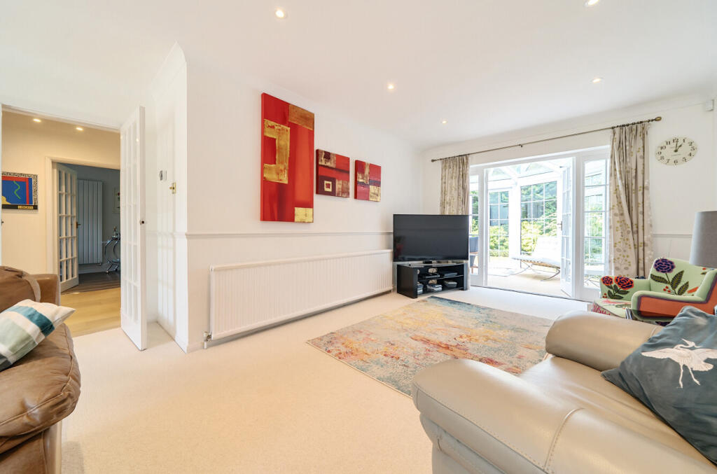 1319545-3-68681da...