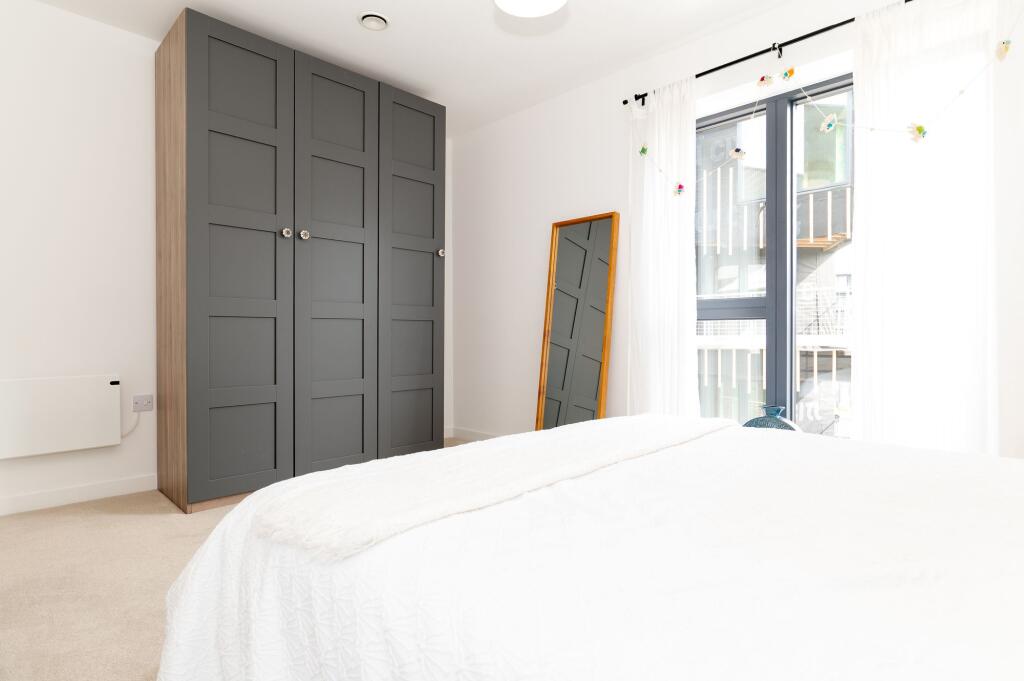 BEDROOMS AND BATHROOMS